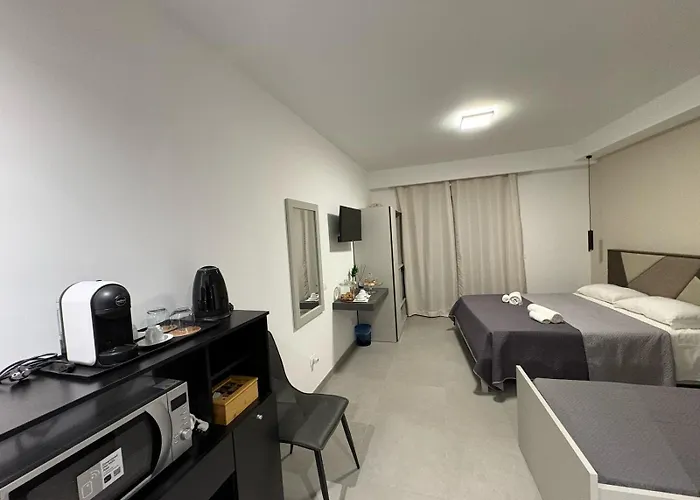 לינה וארוחת בוקר Soraya